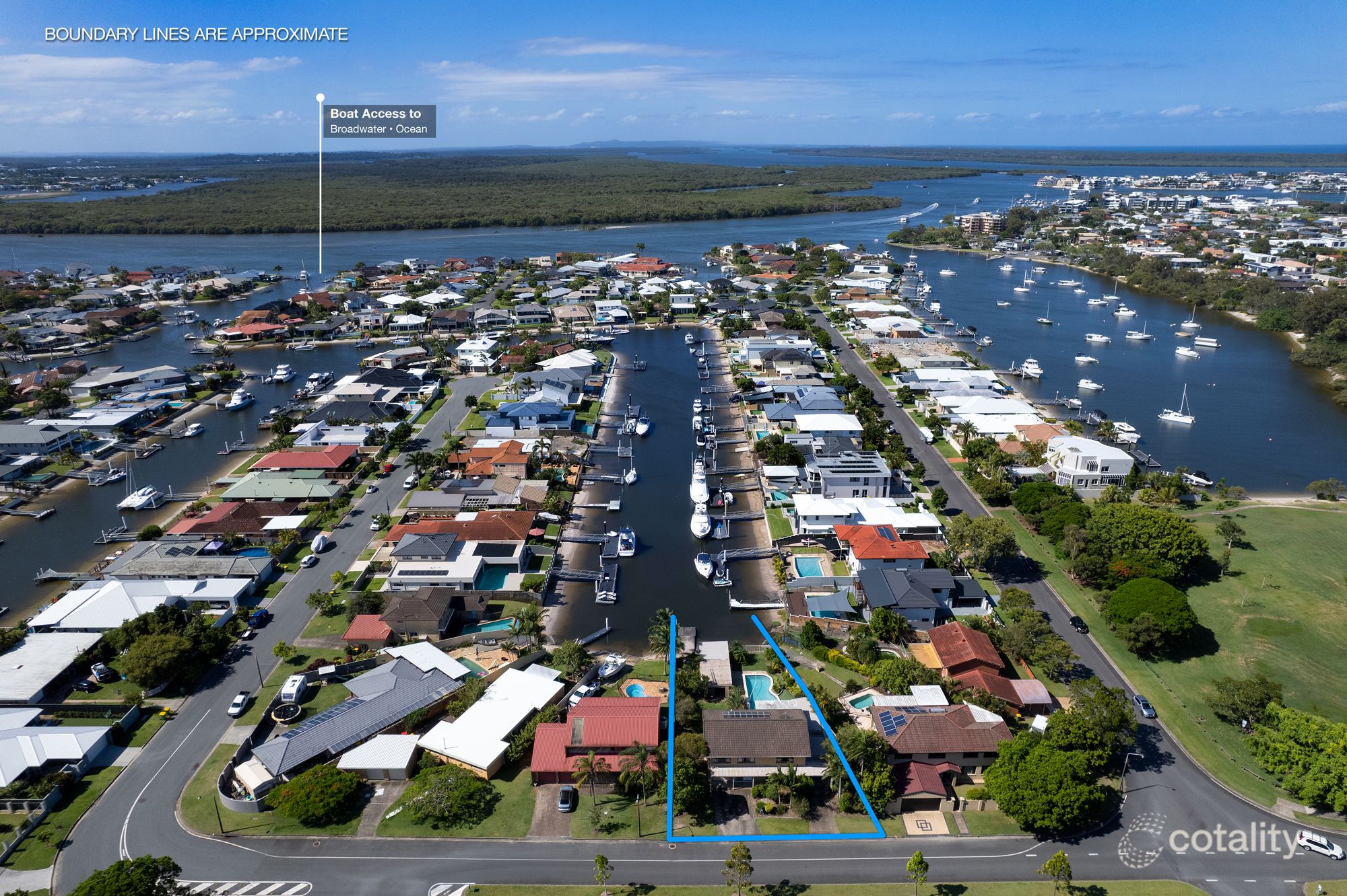 57 Abalone Ave, Paradise Point, QLD 4216