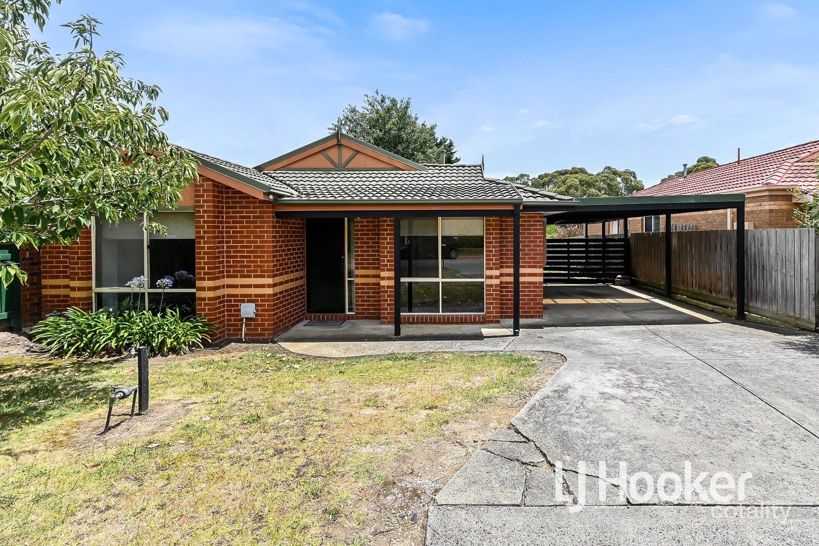 19 Adelaide Cl, Berwick, VIC 3806