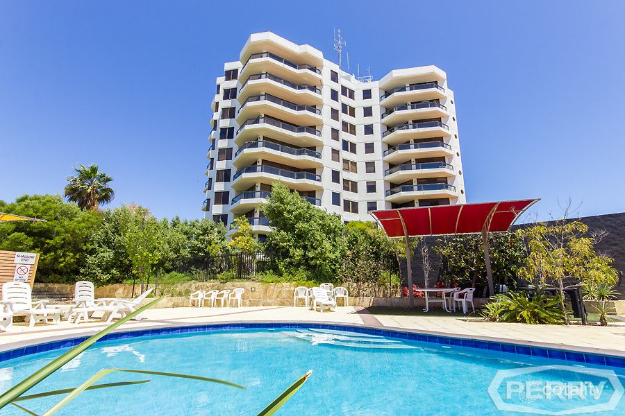 1/6a Valley Rd, Halls Head, WA 6210