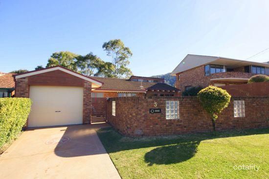 5 Perry Dr, Coffs Harbour, NSW 2450