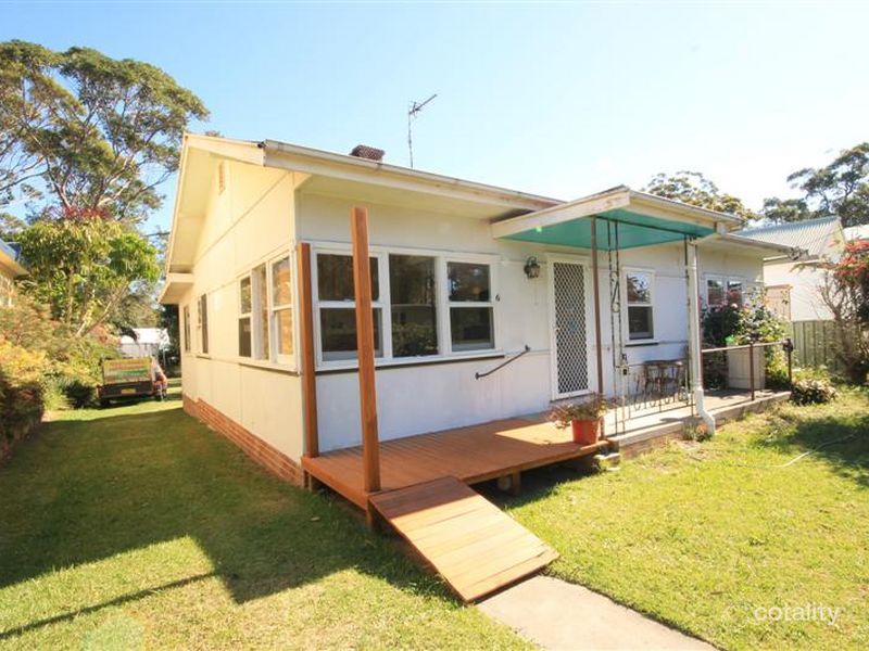 6 Watt St, Huskisson, NSW 2540