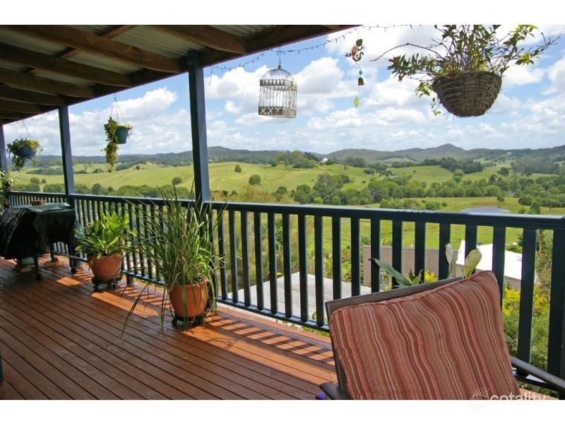 2 Sandra Pl, Highworth, QLD 4560