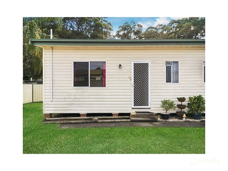 97 Vales Rd, Mannering Park, NSW 2259