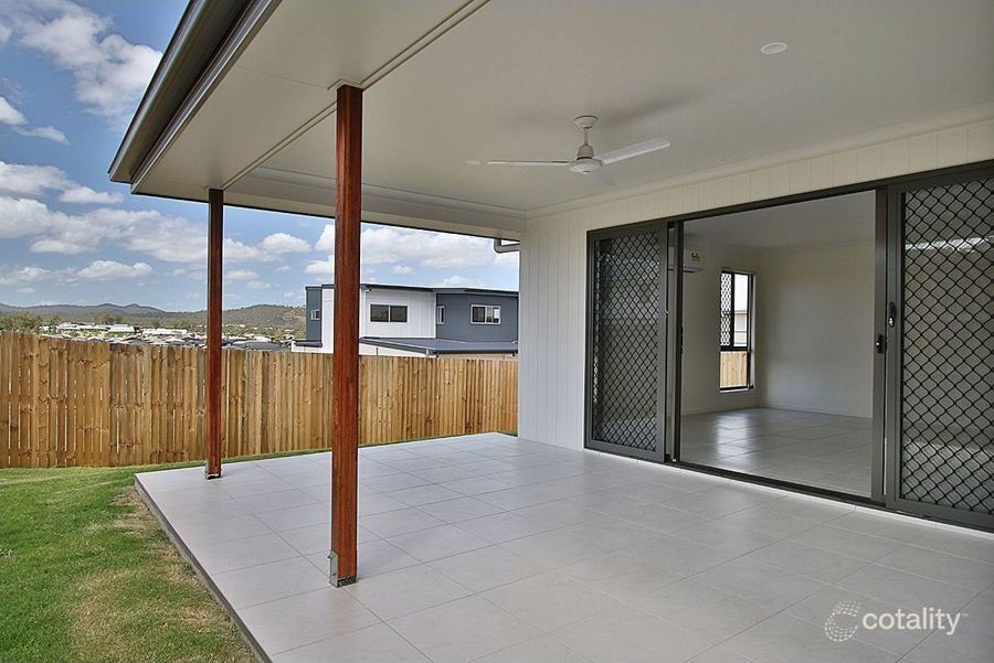 28 Crest Ridge Pde, Brookwater, QLD 4300