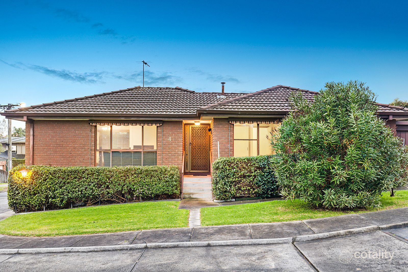 4/7 Amaroo Ct, Box Hill North, VIC 3129