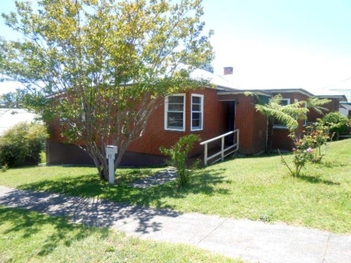 17 Hill St, Bega, NSW 2550