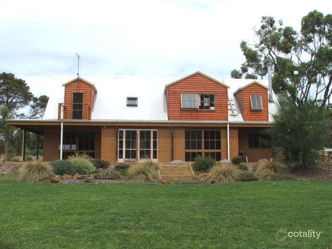 3 Bemeli Ct, Bolwarra, VIC 3305