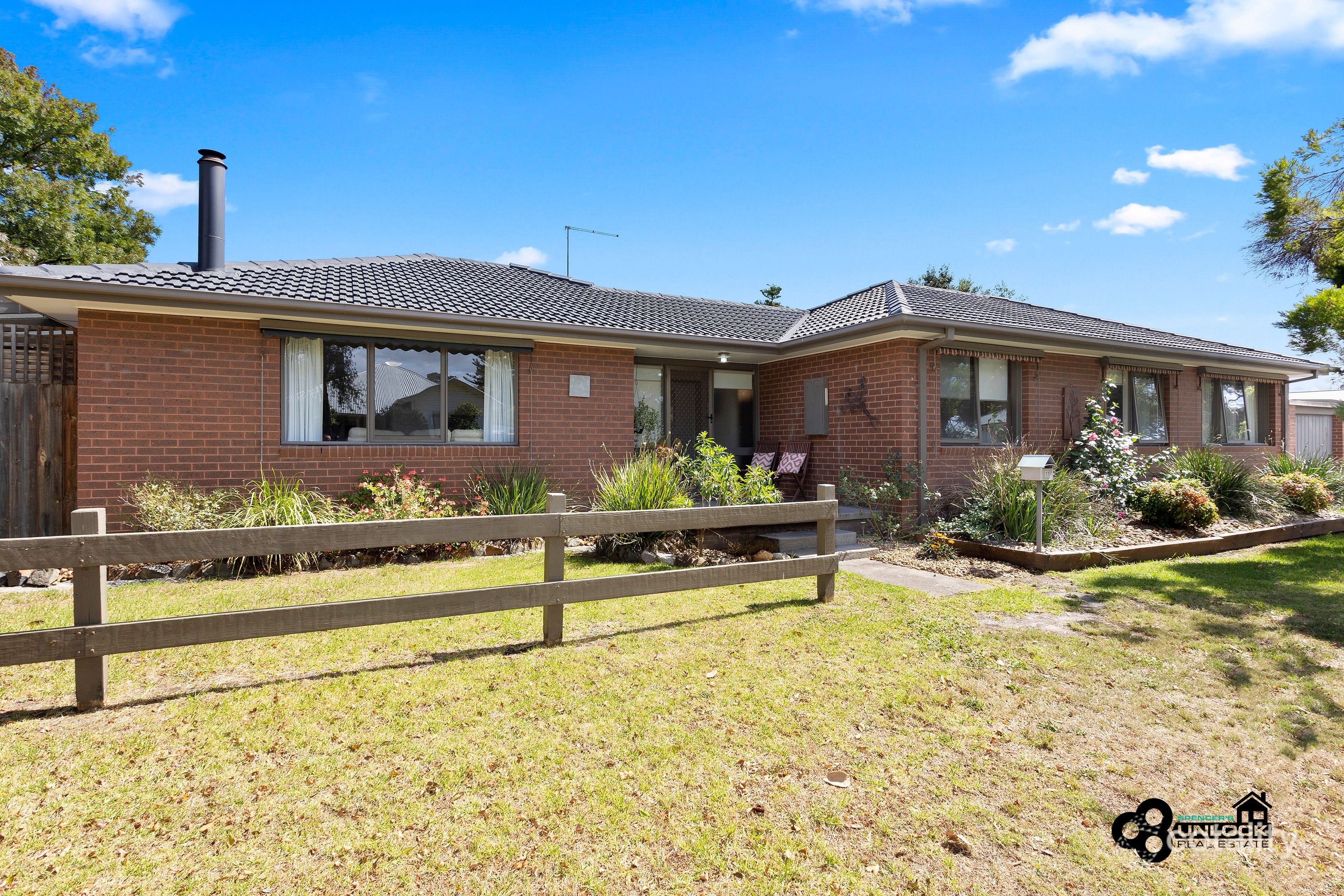 17 Carnarvon St, Lang Lang, VIC 3984
