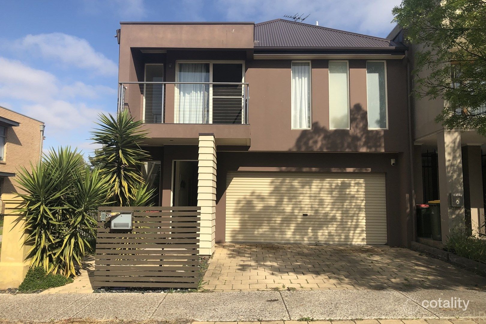 2 Parsons Ct, Mawson Lakes, SA 5095