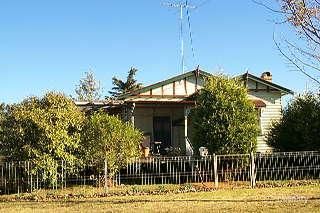 6 Jenkins St, Newtown, QLD 4350