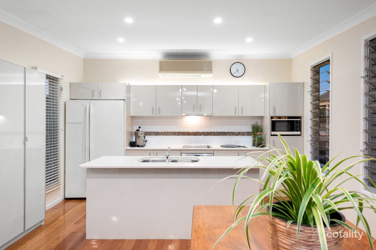 2/94 Stephens St, Morningside, QLD 4170