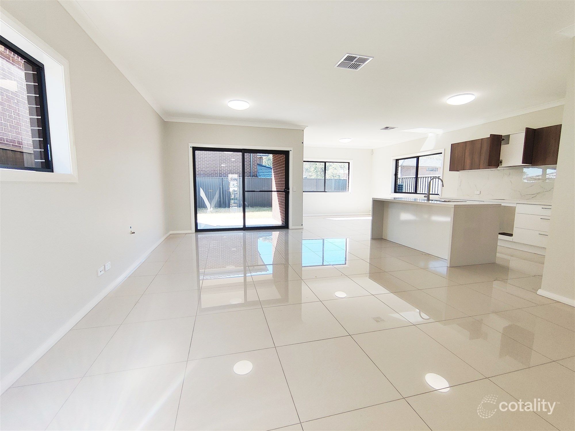 43 Natasha Pde, Rouse Hill, NSW 2155