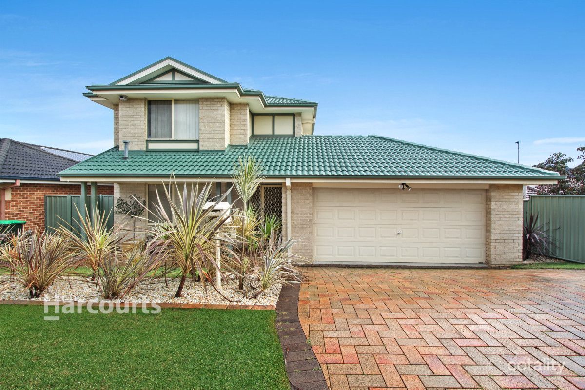 18 Herriott Cres, Horsley, NSW 2530