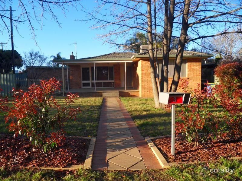3 Cooinbil Cres, Kooringal, NSW 2650