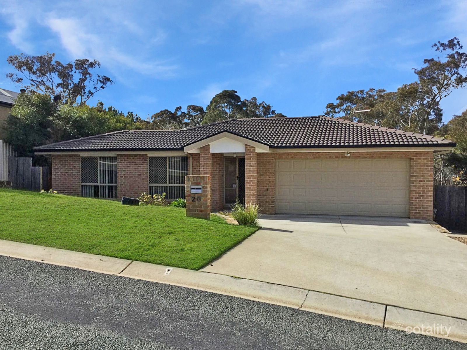 20 Murruba Pl, Jerrabomberra, NSW 2619