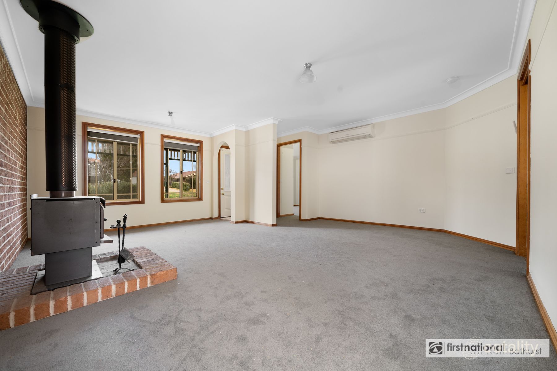 16 Wentworth Dr, Kelso, NSW 2795