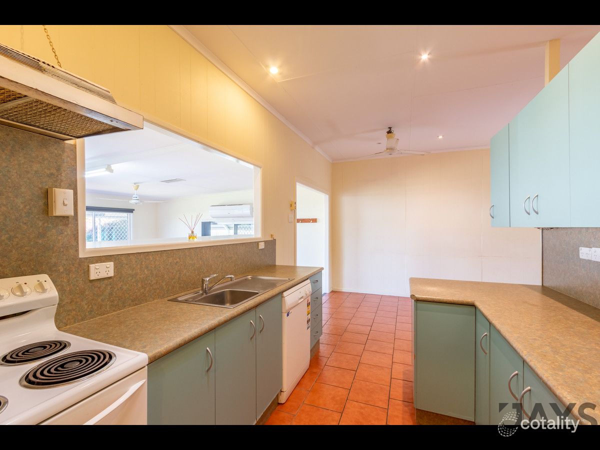 9 Moresby St, Soldiers Hill, QLD 4825