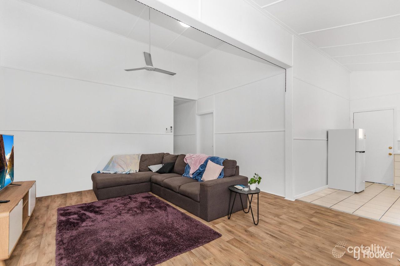 130 Francis St, West End, QLD 4810