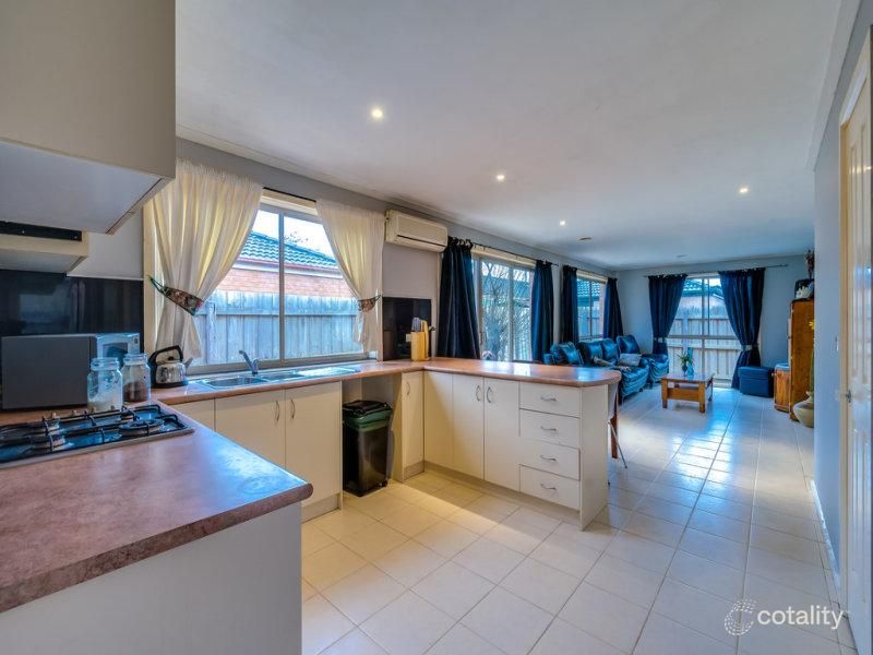 28 Egan Cl, Werribee, VIC 3030