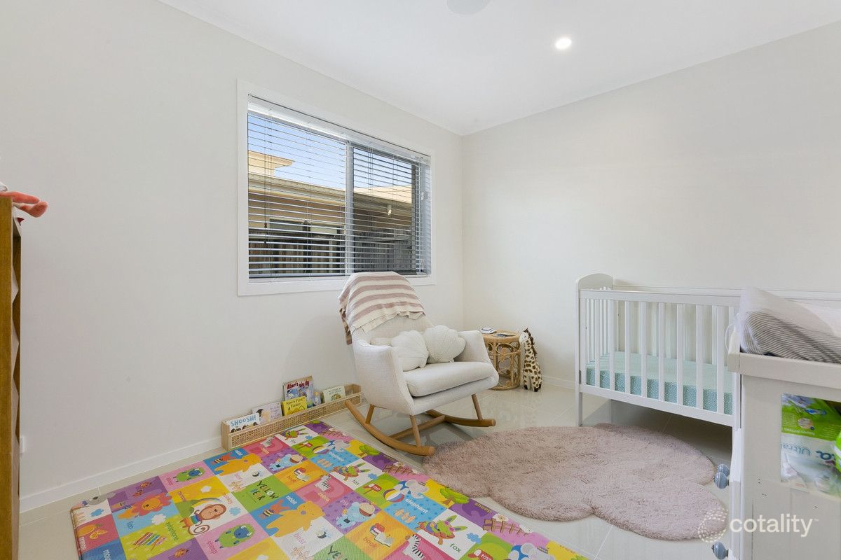 13 Sydney St, Labrador, QLD 4215