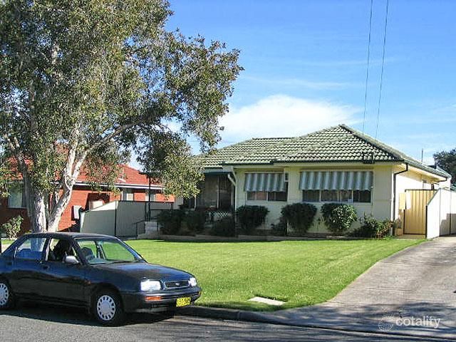 5 Greenvale St, Fairfield West, NSW 2165