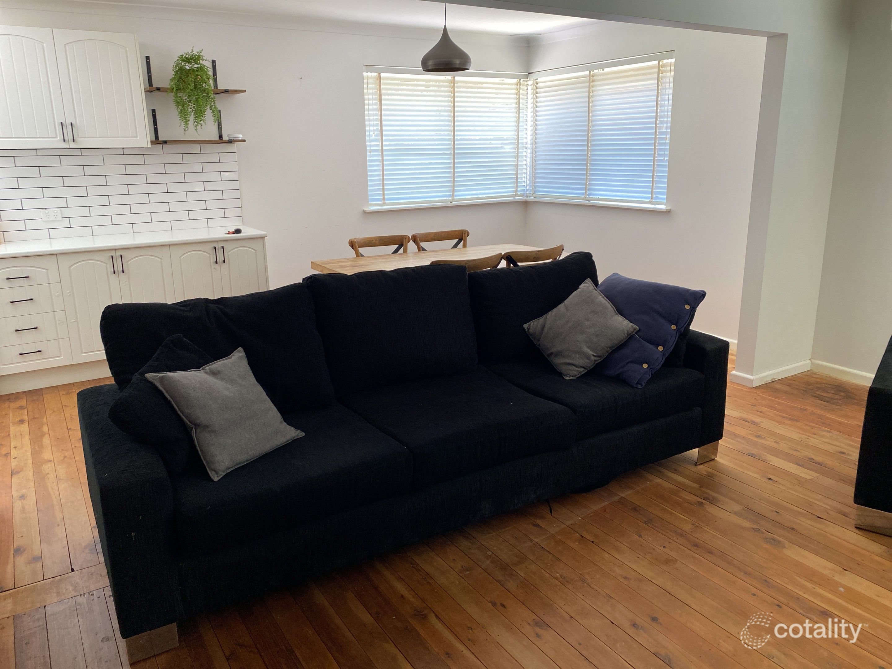 11 Casey St, Orange, NSW 2800