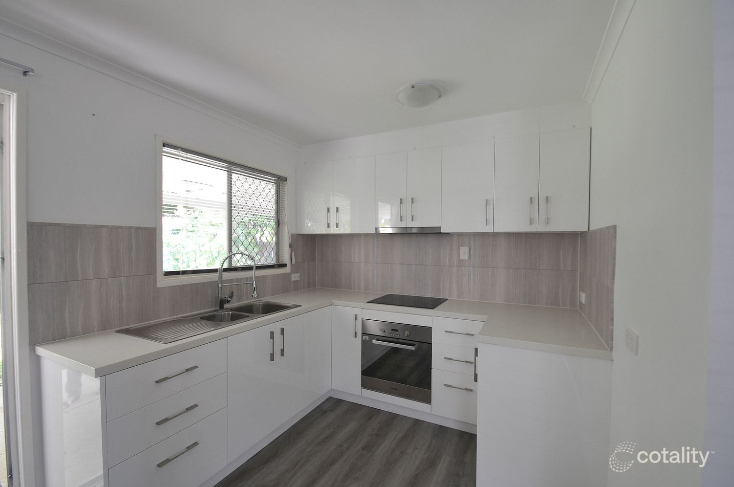 7 Montrose Ave, Bethania, QLD 4205