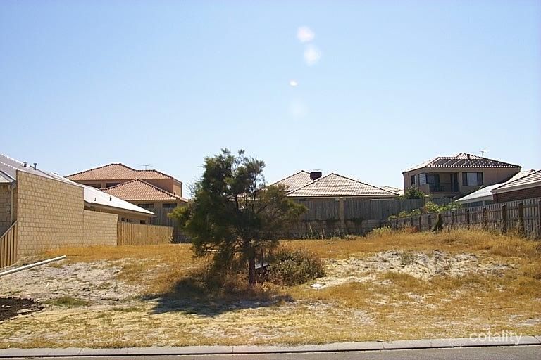 79 Broadbeach Bvd, Hillarys, WA 6025