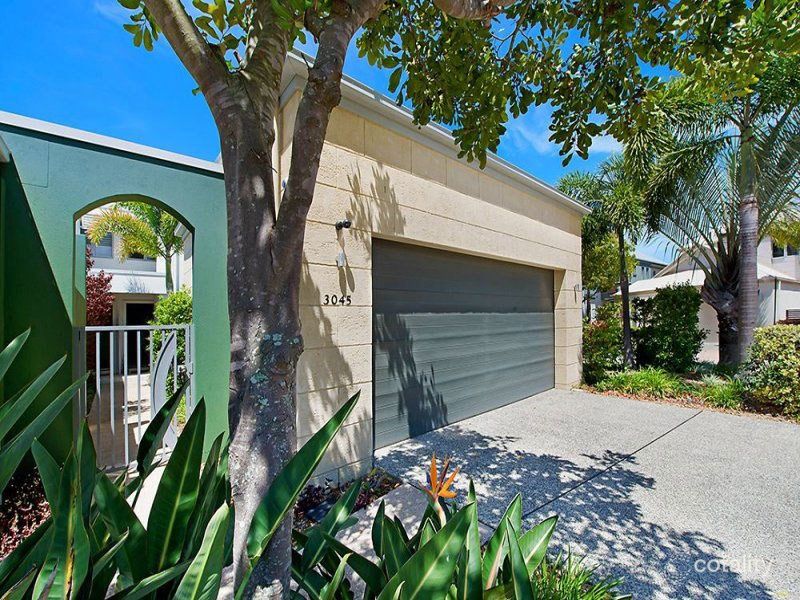 3045 Everglade Ave, Carrara, QLD 4211