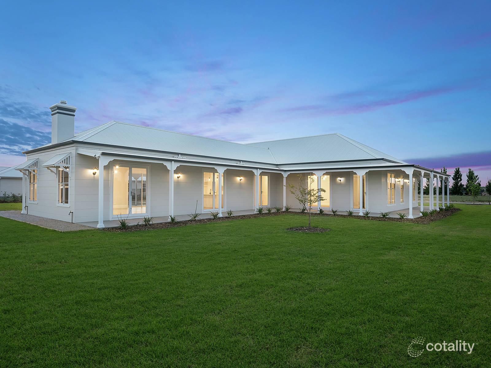 1 Butler Cir, Bombira, NSW 2850