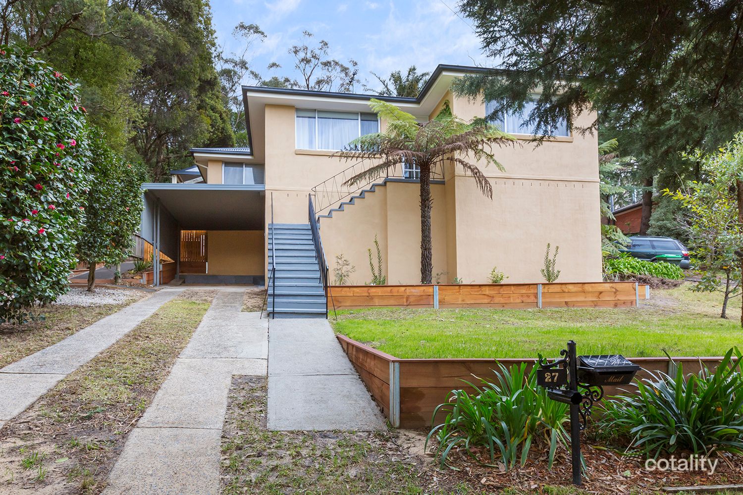 27 John St, Hazelbrook, NSW 2779