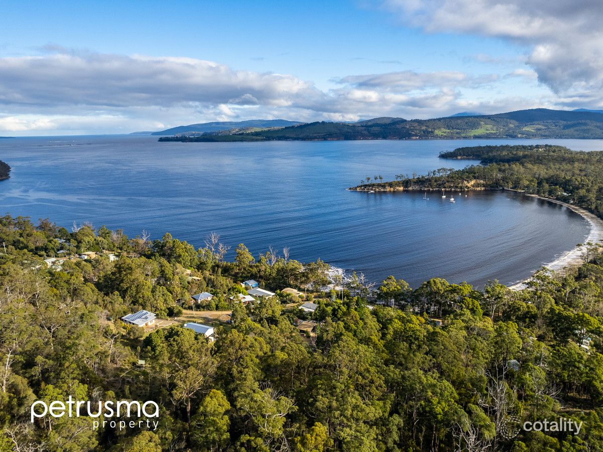 67 Williams Rd, Randalls Bay, TAS 7112