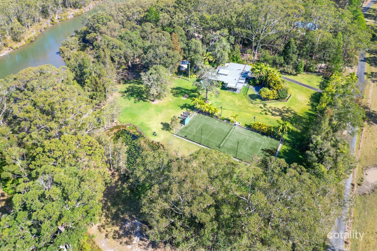 70 Tiki Rd, Moonee Beach, NSW 2450