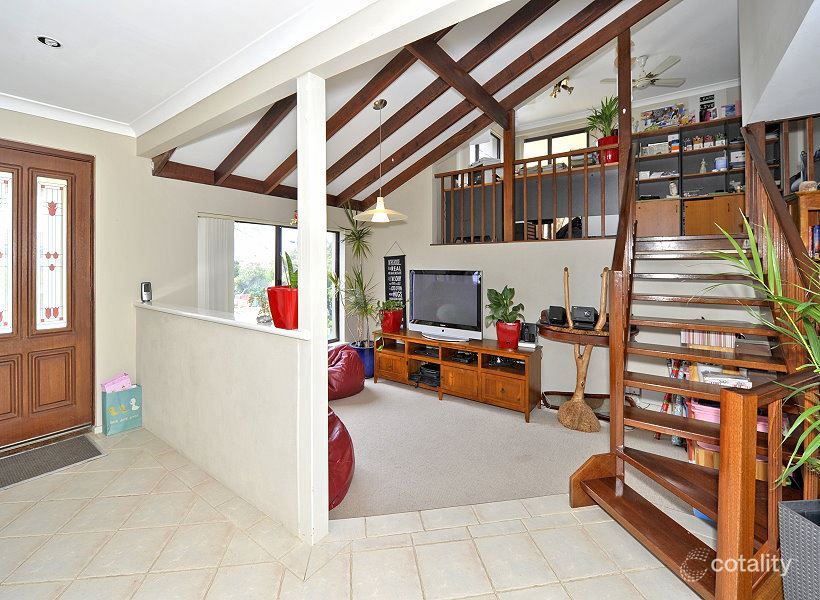 3 Driftwood Rd, Silver Sands, WA 6210