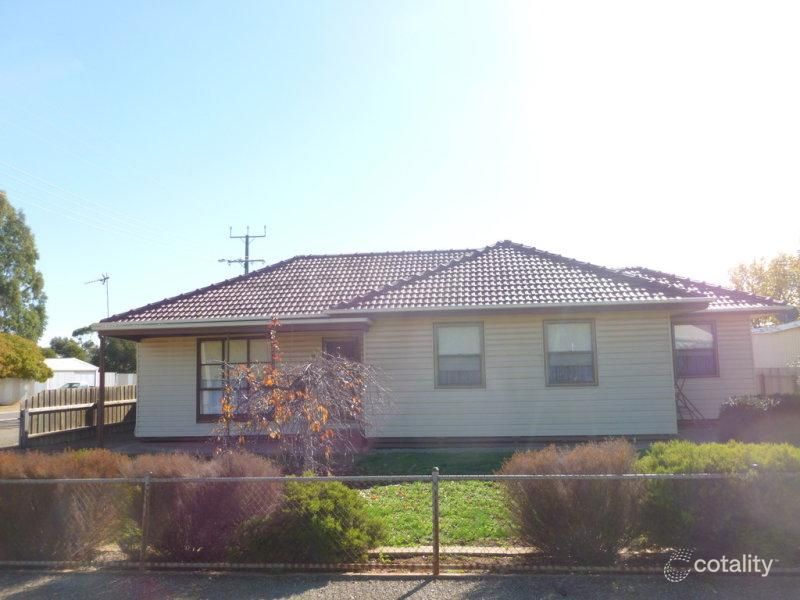 11 Dutton St, Jamestown, SA 5491