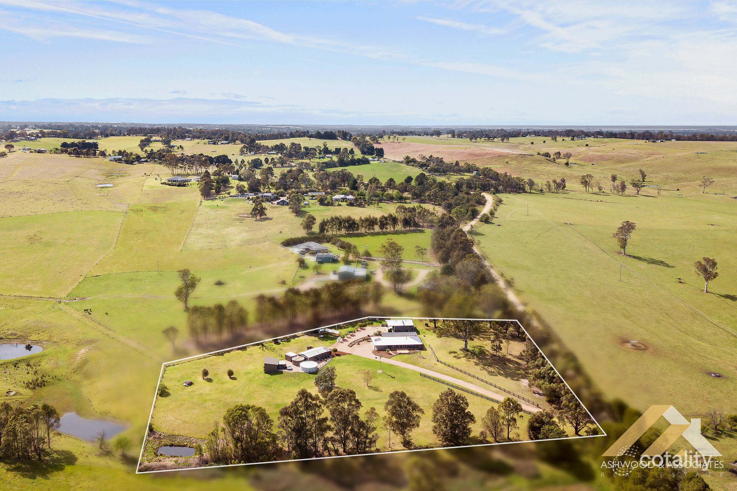 460 Hodges Estate Rd, Ellaswood, VIC 3875