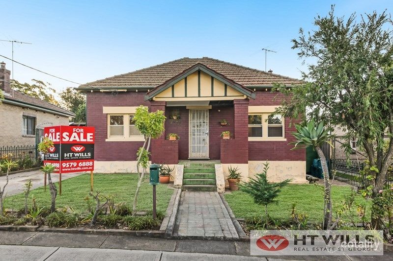 4 Beatrice St, Hurstville, NSW 2220