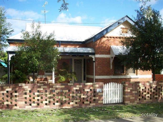 28 Jackson St, Wagga Wagga, NSW 2650
