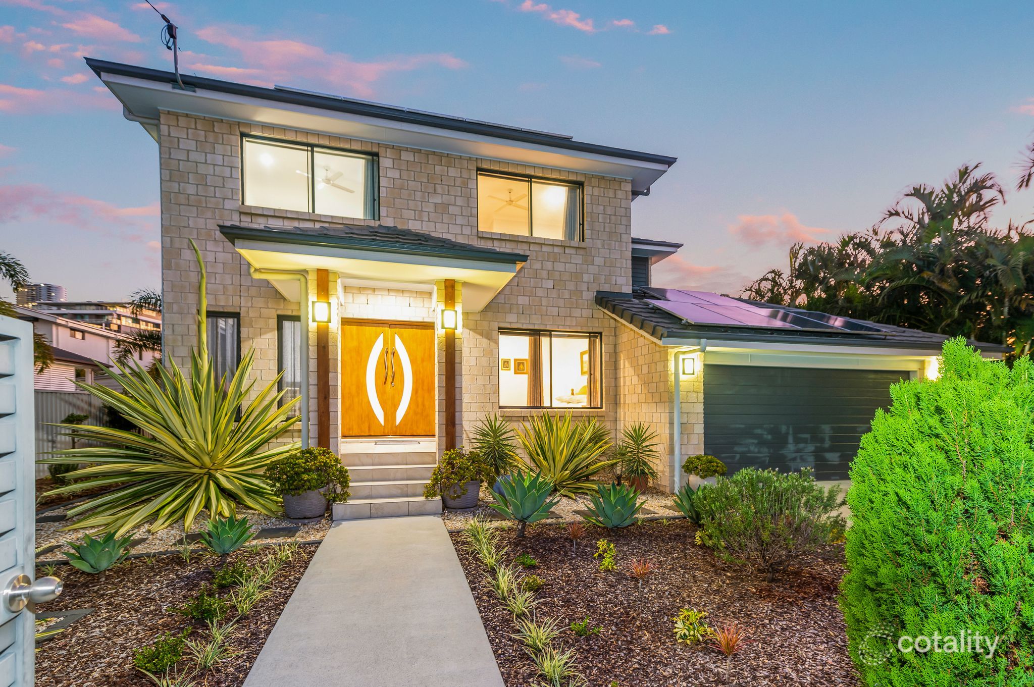 127 Allambi Ave, Broadbeach Waters, QLD 4218