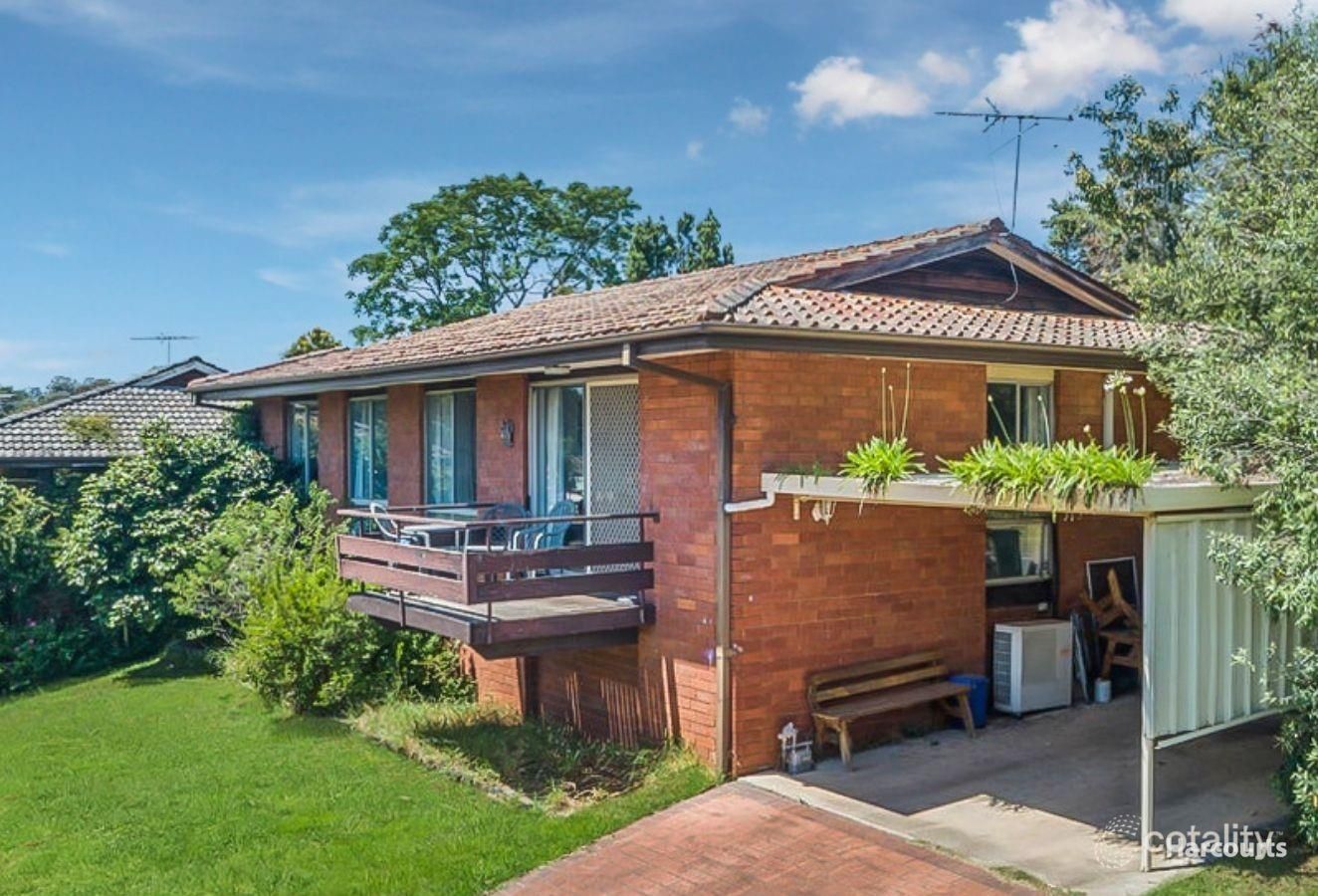 11 The Parkway, Bradbury, NSW 2560