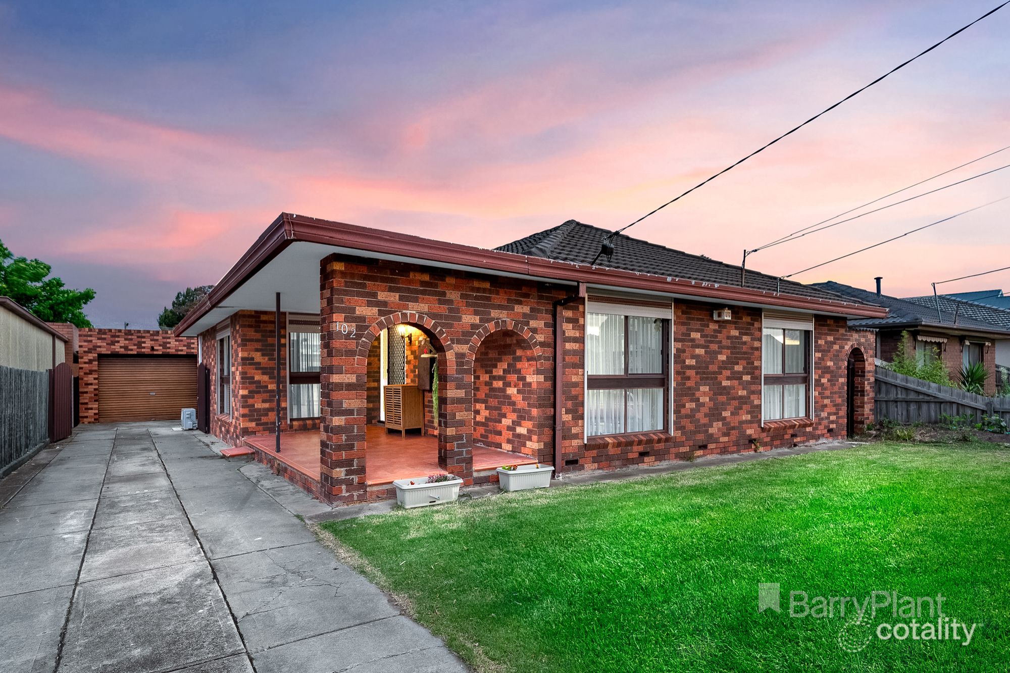 102 Tamar Dr, Deer Park, VIC 3023