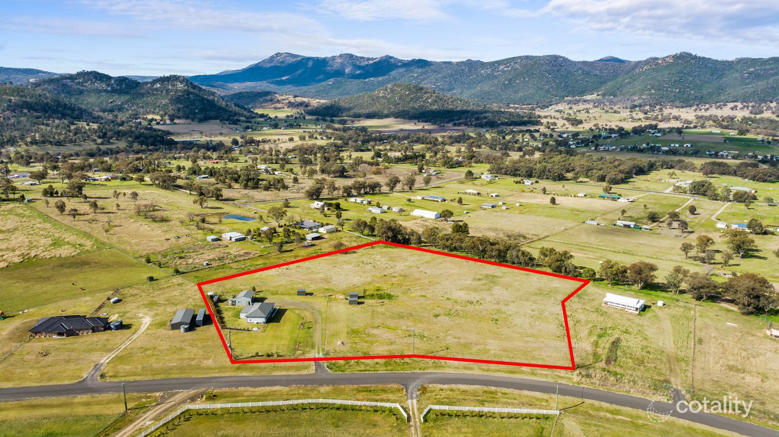 4 Michael Cl, Moonbi, NSW 2353