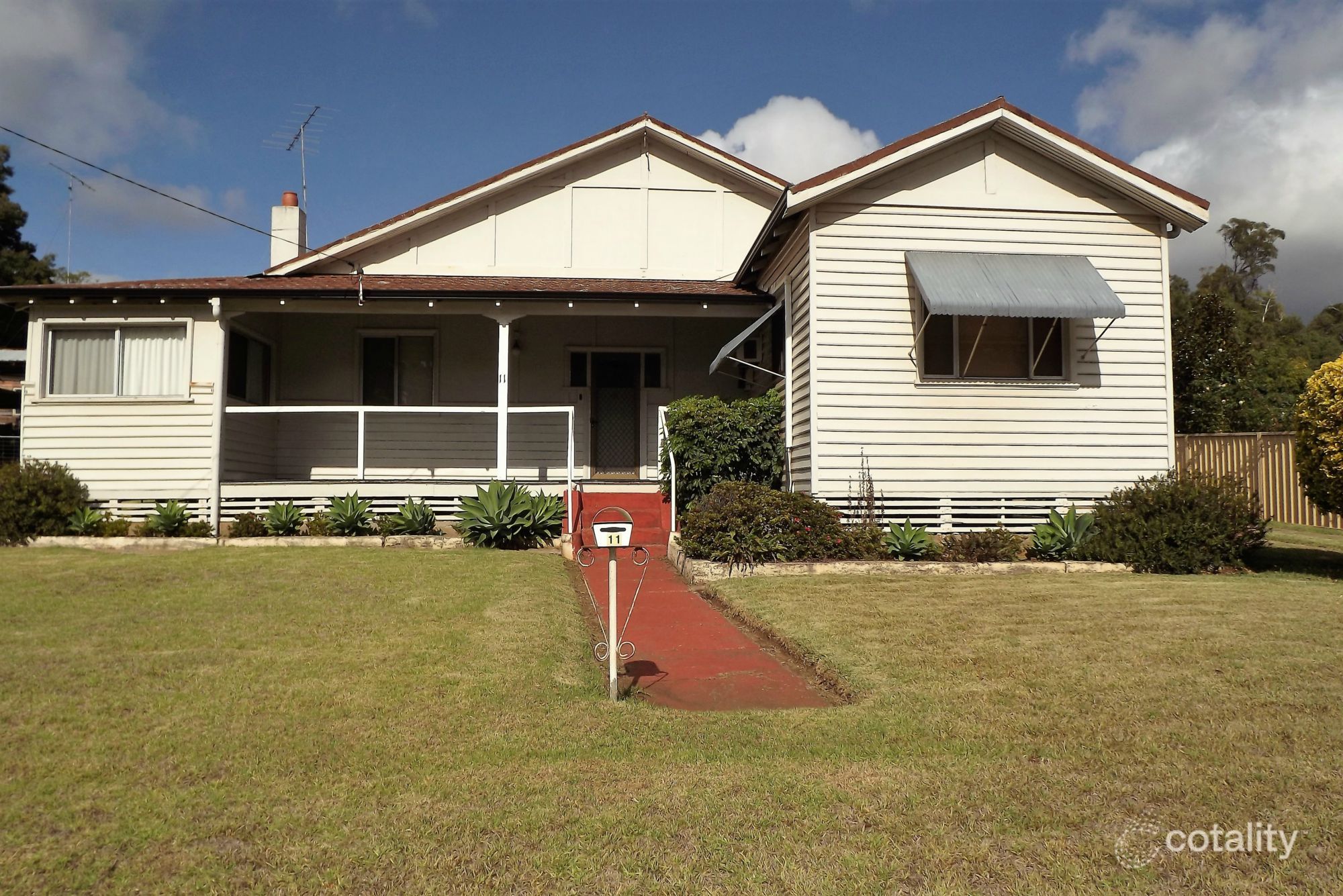 11 Nelson St, Bridgetown, WA 6255