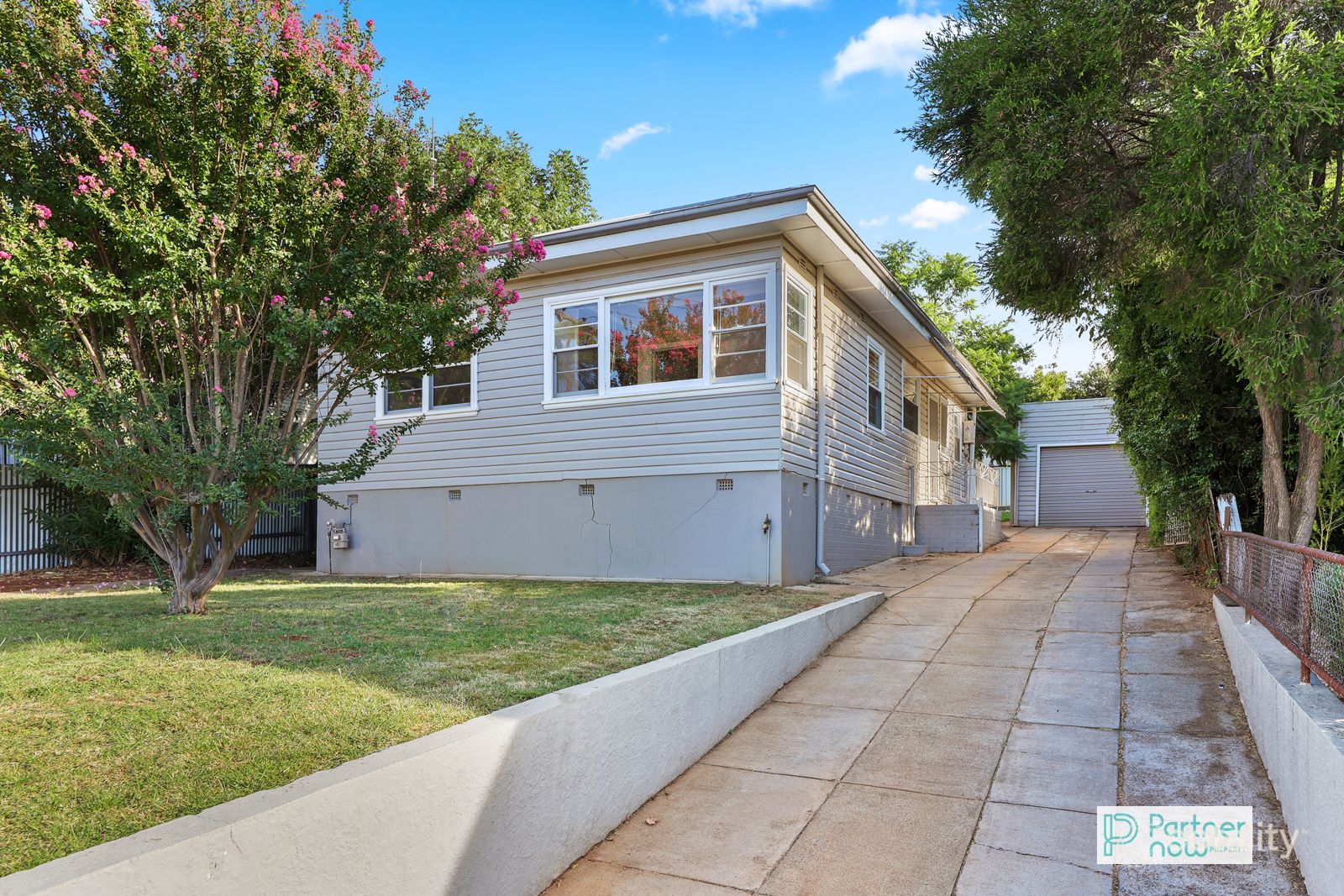 10 Lancaster Ave, East Tamworth, NSW 2340