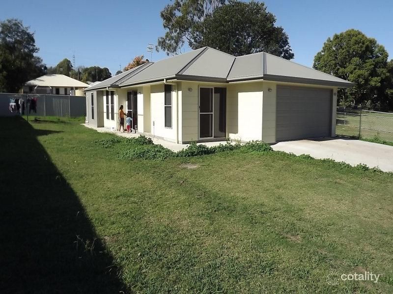 26 Lamb St, Murgon, QLD 4605