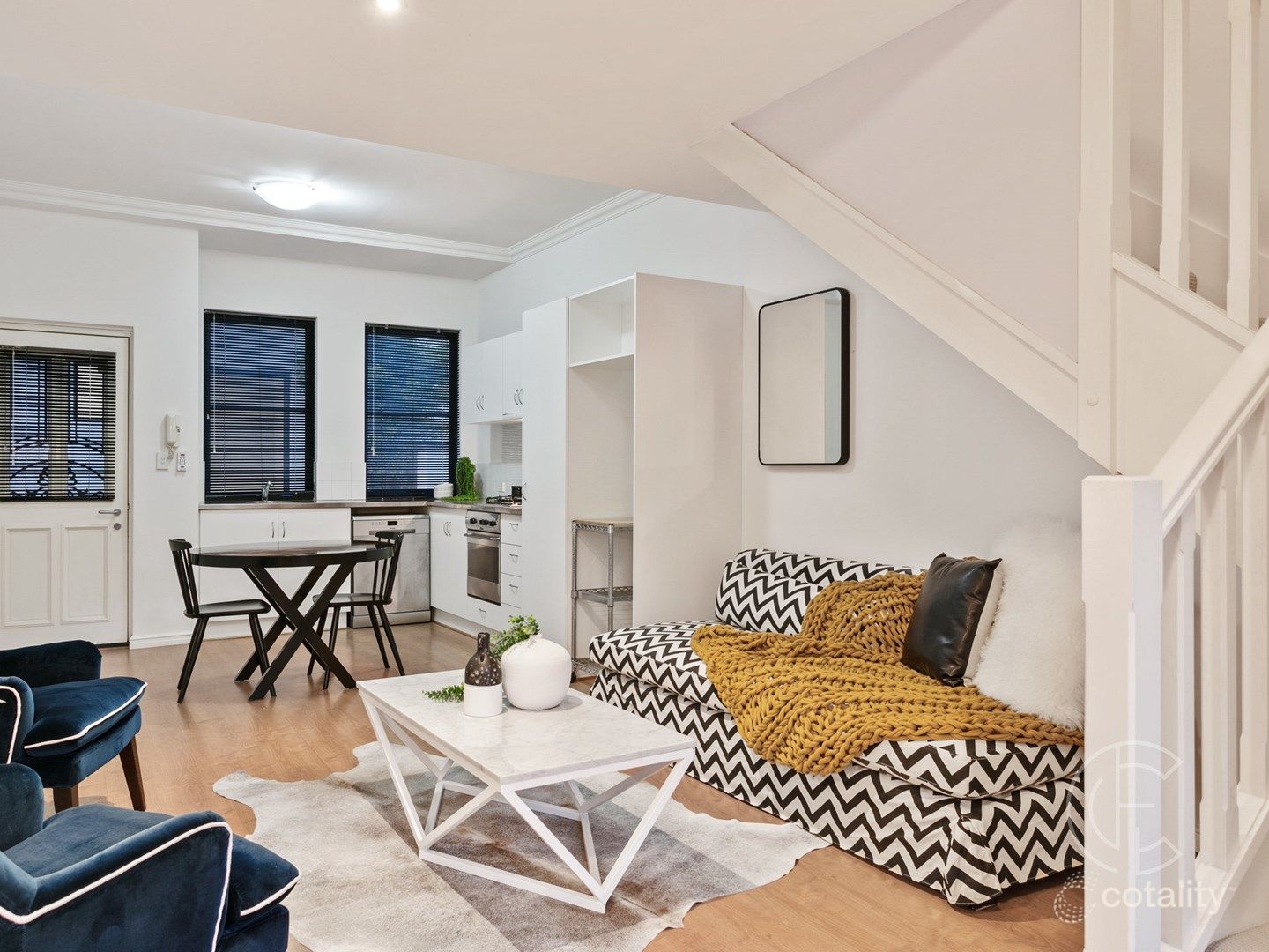 2/137 Roberts Rd, Subiaco, WA 6008
