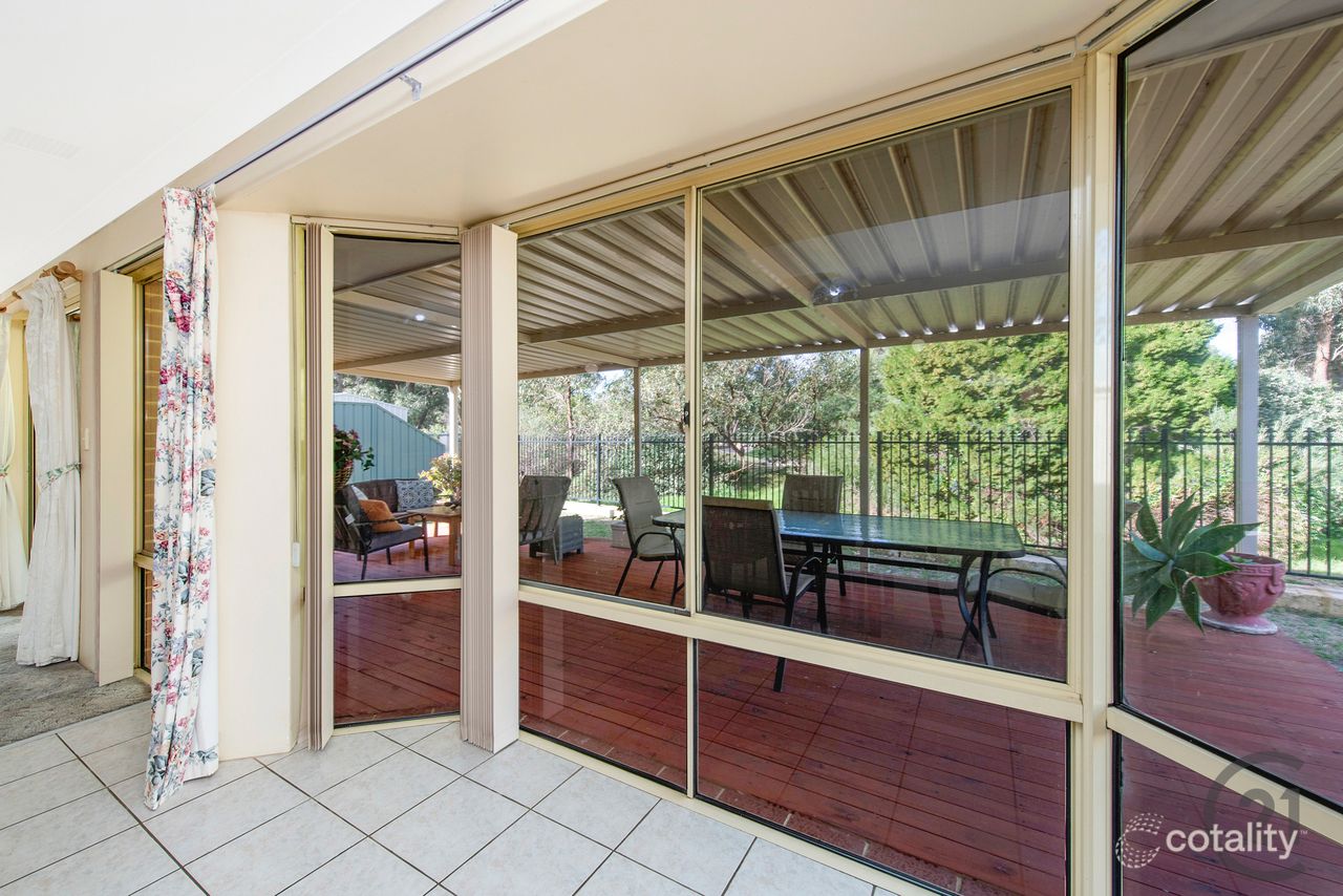 53 Sunningdale Ch, Meadow Springs, WA 6210