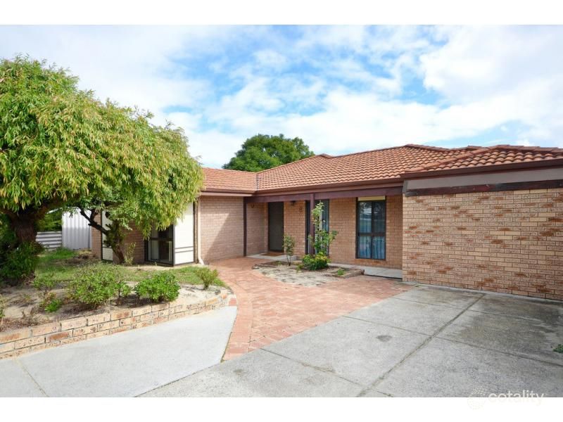 8 Beadell Ct, Marangaroo, WA 6064
