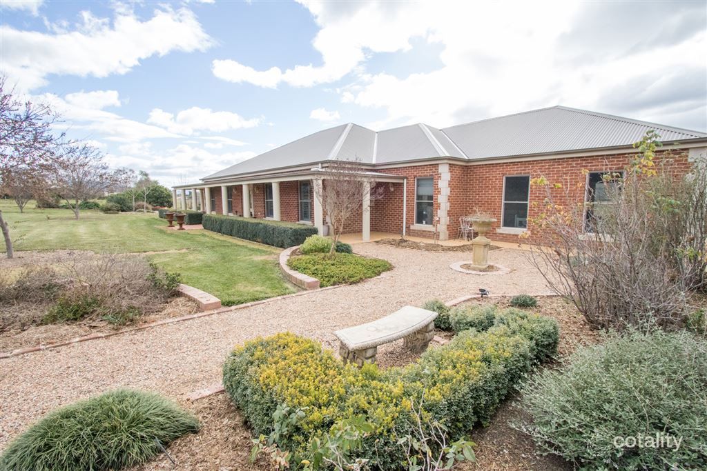 11 Byrnes Lane, Burrundulla, NSW 2850