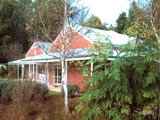 54 Peel Dr, Yinnar South, VIC 3869